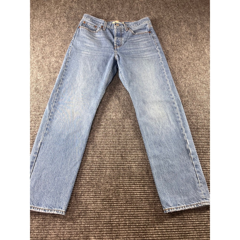 Levis Wedgie Straight Jeans Womens 28 Light Wash High Rise Button Fly Denim